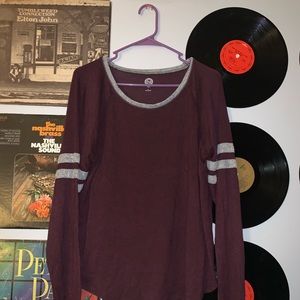 burgundy red purple long sleeve baseball tee XL